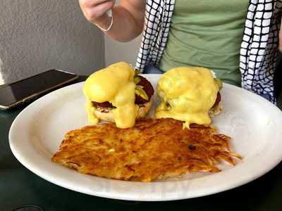 The Coffee Mill & Bakery