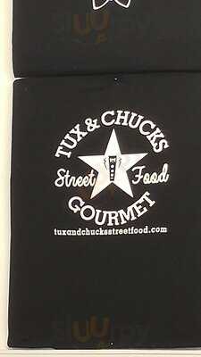 Tux & Chucks Street Food