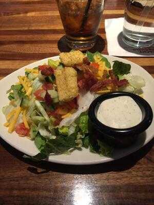 Applebee's Neighborhood Grill & Bar