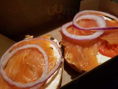 Einstein Bros. Bagels