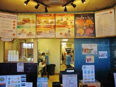 Tropical Smoothie Cafe