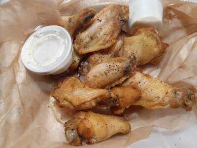 Lucky's Burger & Brew