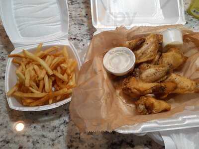 Lucky's Burger & Brew