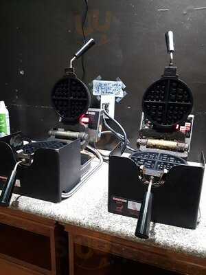 Bull Shed Bar & Grill