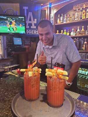 Los Aguacates Mexican Grill