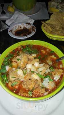 Los Aguacates Mexican Grill