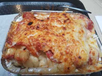 Sweet Lorraine's Fabulous Mac N' Cheez!