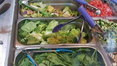 Sweet Lorraine's Fabulous Mac N' Cheez!