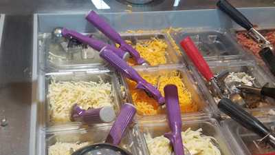 Sweet Lorraine's Fabulous Mac N' Cheez!