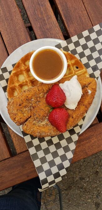 Hella Vegan Eats