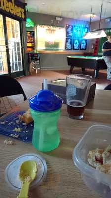 Second And Green Tavern