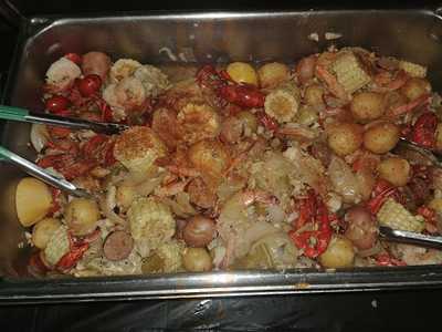 Second And Green Tavern