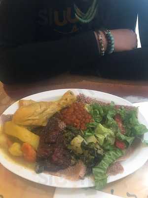 Red Sea Restaurant & Bar