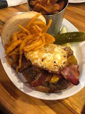 Burger District Gourmet Burgers And Bar