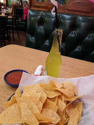 Compadres Mex Mex Grill