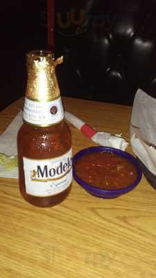 Compadres Mex Mex Grill