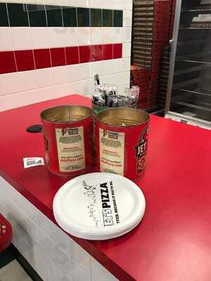 Jet's Pizza