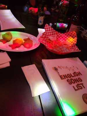 Muse Noraebang And Cafe