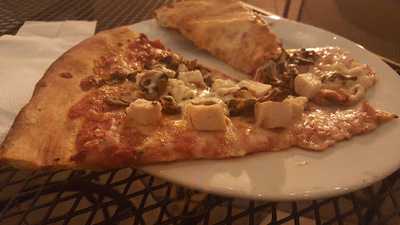 Milana's New York Pizzeria