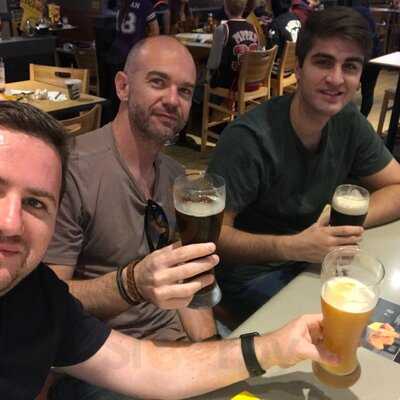 Buffalo Wild Wings Grill & Bar