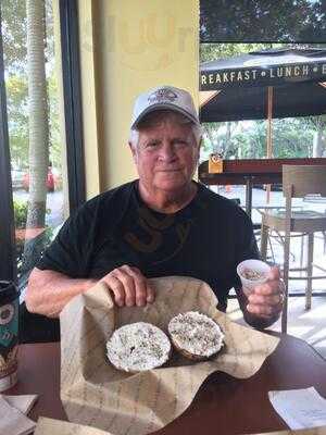 Einstein Bros. Bagels