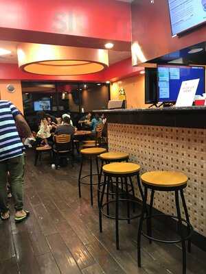 Yummy Burgers And Bbq