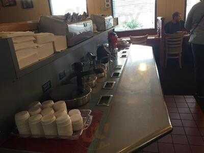 Skipper's Seafood 'n Chowder