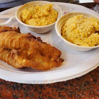 J's Corner Restaurant & Bar