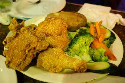 The Alley Piano Bar & Restaurant