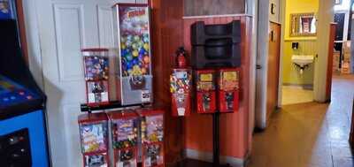 Texas Style Burgers & Wings