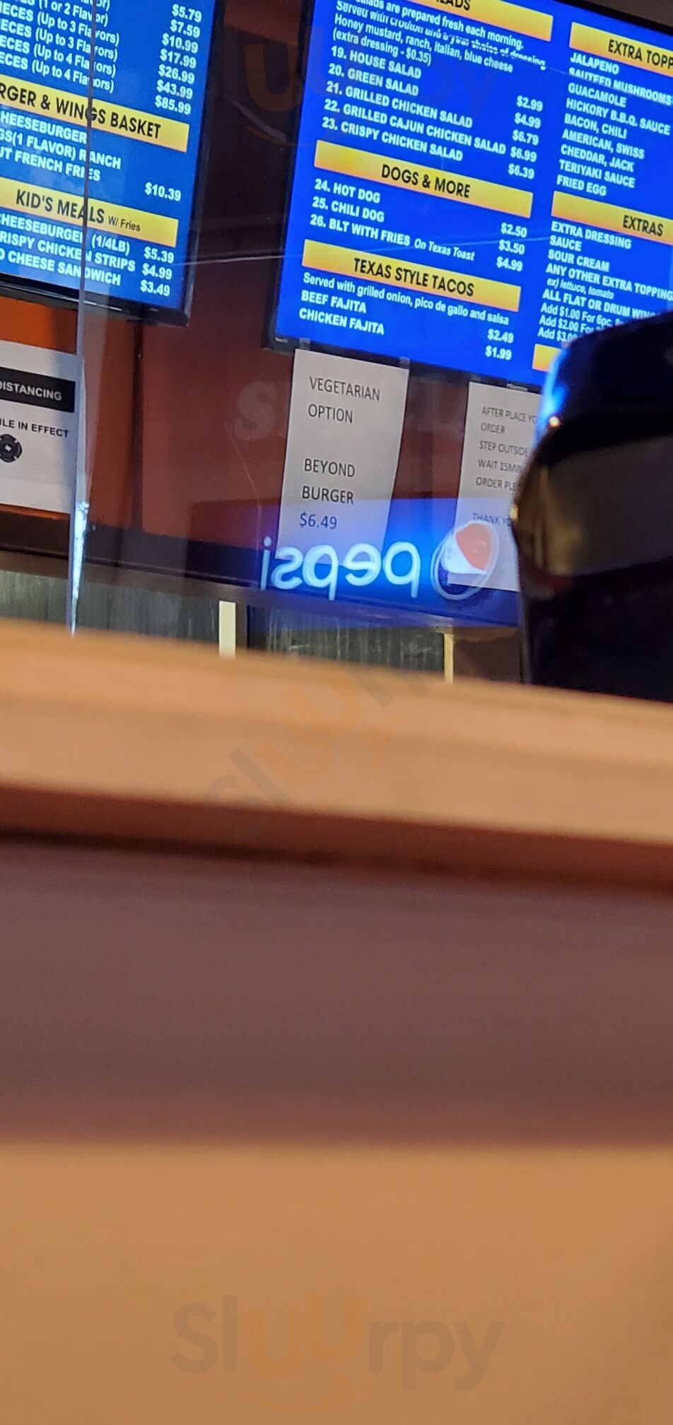 Texas Style Burgers & Wings