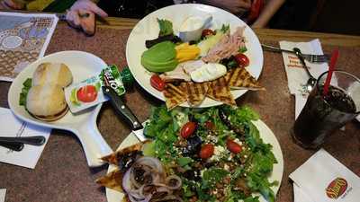 Shari's Cafe And Pies