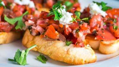 Puccini's  Pizza & Pasta