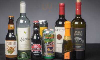 Puccini's  Pizza & Pasta