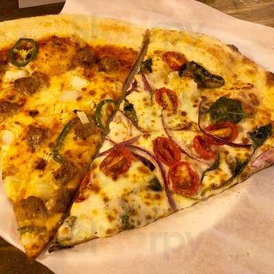 Arthur Mac's Tap & Snack