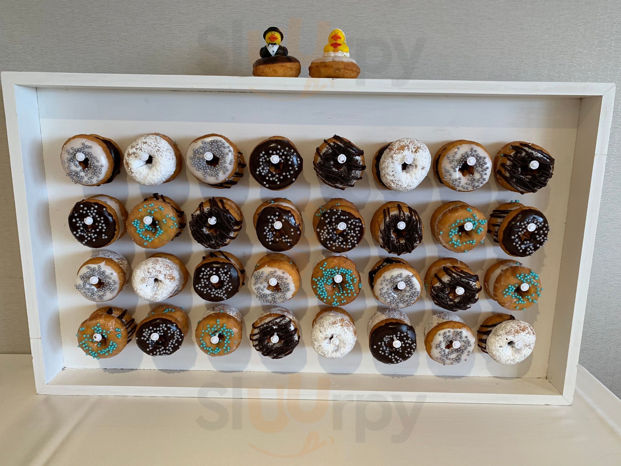 Duck Donuts