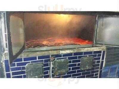 Vicki's Barbecue & Shrimp