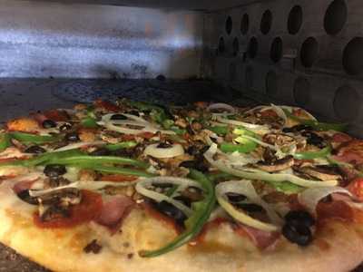 Uncle Joe's Pizzeria