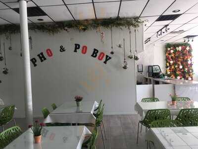 Pho & Po Boy