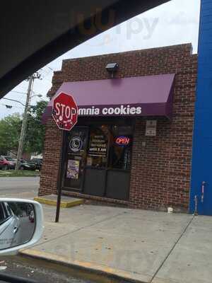 Insomnia Cookies