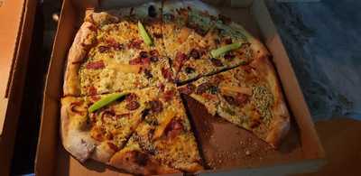 Stoned Pizza Italian Grille