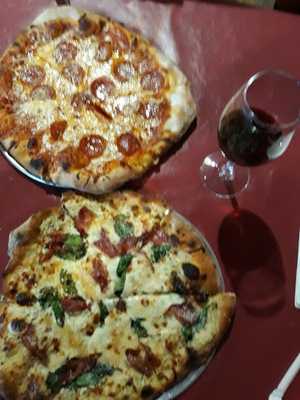 Stoned Pizza Italian Grille