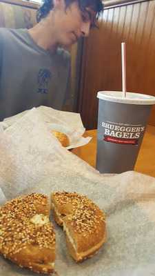 Bruegger's Bagels