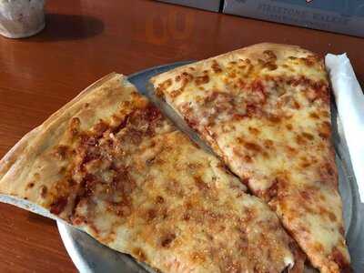 Fairlington Pizza Carry Out