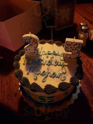 Ollie Mediterranean Grill