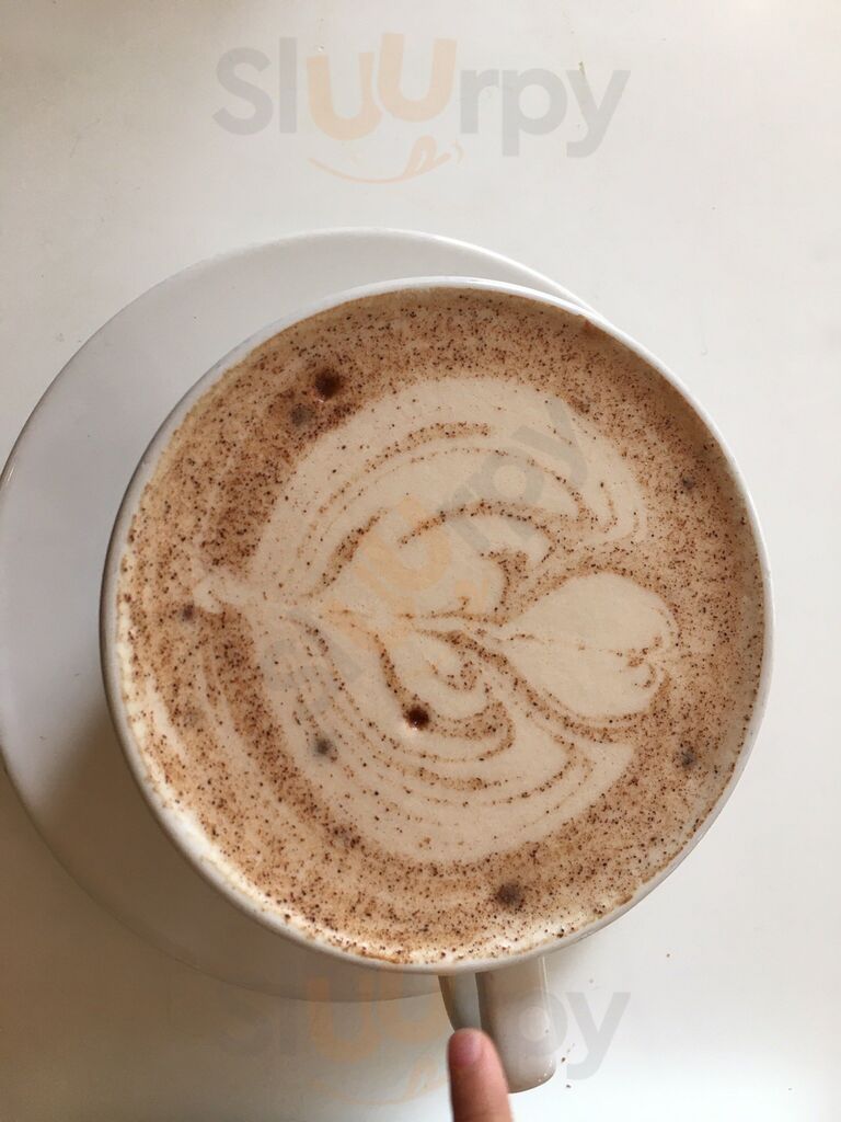 Ladder Coffee & Toast