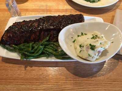 Applebee's Grill + Bar