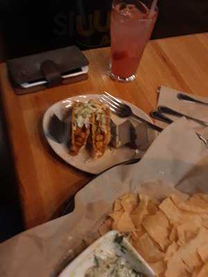 Applebee's Grill + Bar