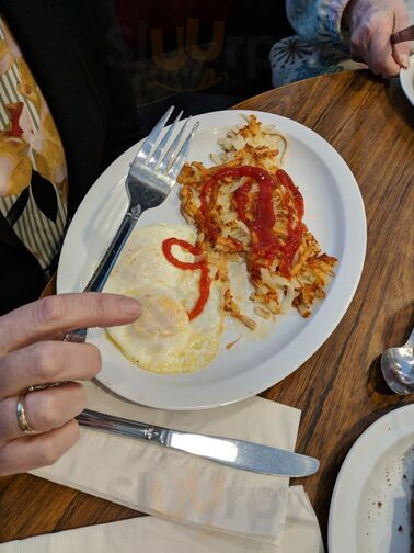 Tower Lanes Entertainment Center