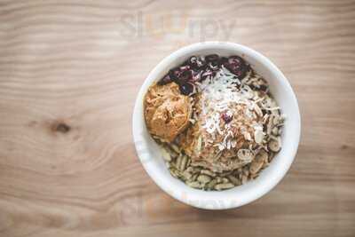 Crescendo Espresso Bar + Music Cafe